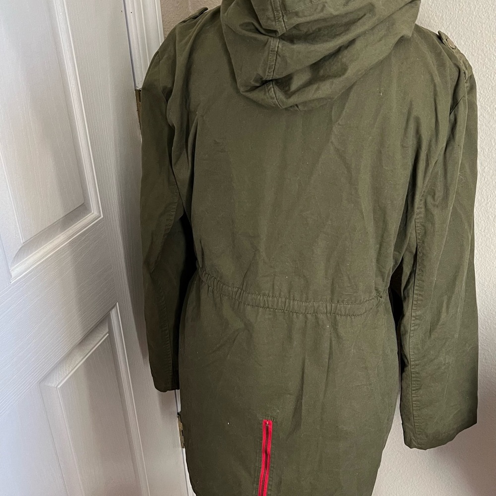 Army green utility jacket EUC - Picture 9 of 14